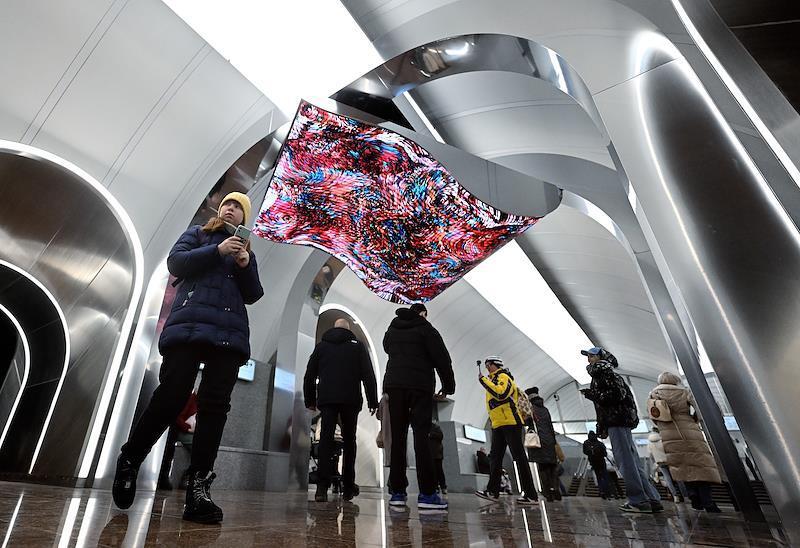 «Ковер-самолет» решили оставить на потолке станции БКЛ «Рижская»