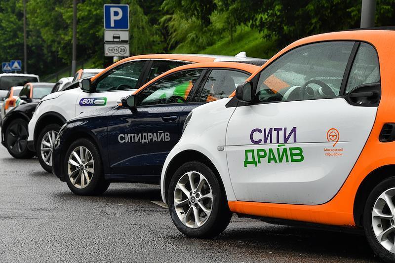 Для москвичей с инвалидностью стал доступен инклюзивный каршеринг