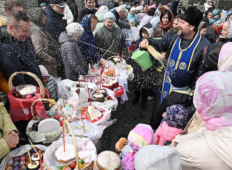 Гастроэнтеролог дала рекомендации по правильному входу в пасхальную неделю