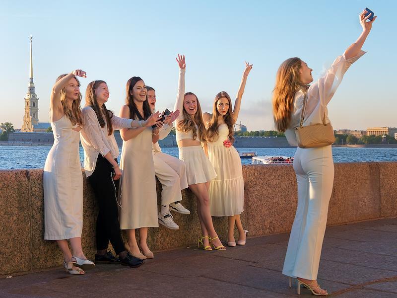 Стилист Рогов раскрыл способ разнообразить летний гардероб