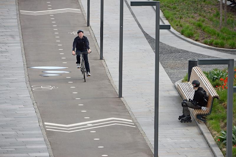 В столичном парке заметили и записали на видео «всадника без штанов»