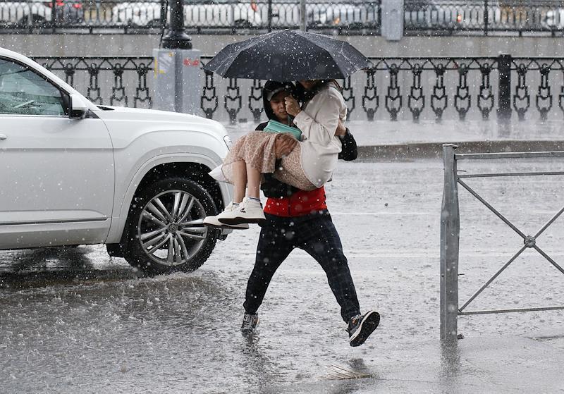 Москвичей предупредили о похолодании и дождях