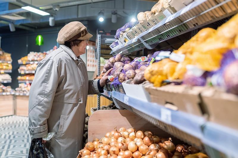 Стало известно о резком снижении цен на популярный в России продукт