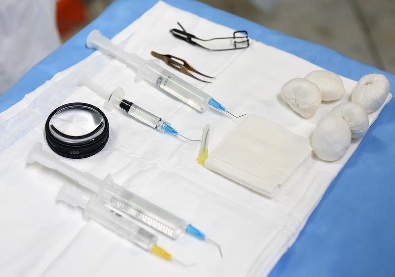 Подмосковные офтальмологи спасли почти полностью ослепшую пенсионерку