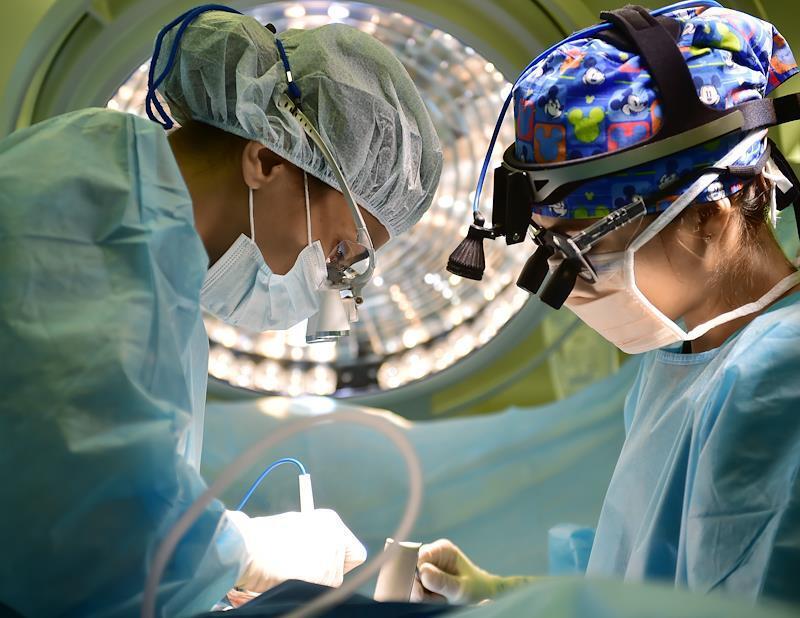 В Подмосковье врачи спасли подростка с разрывом аорты после ДТП