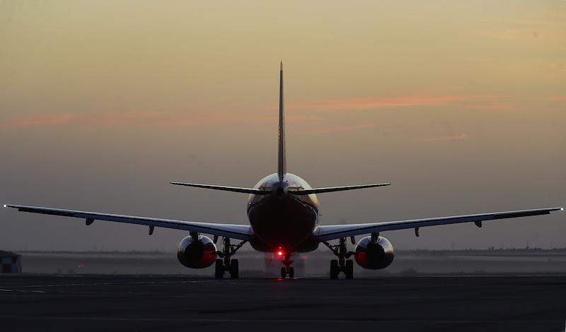 В московском аэропорту столкнулись два самолета