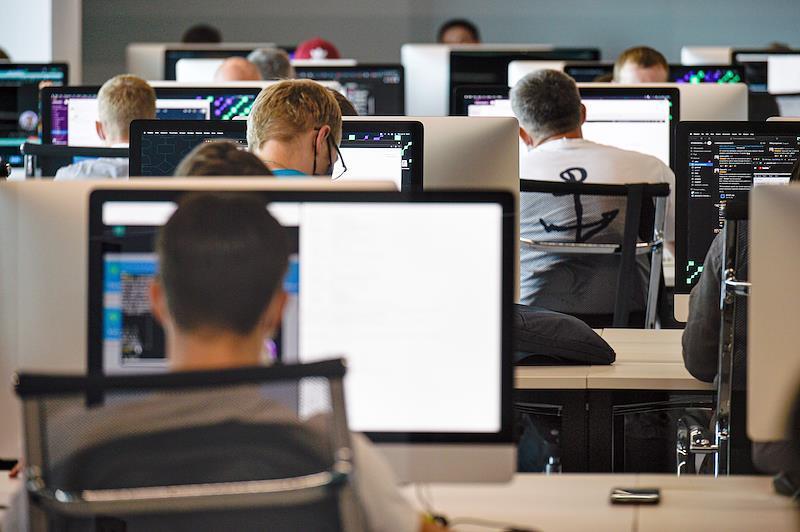 Москвичи будут работать рекордно мало предстоящей зимой