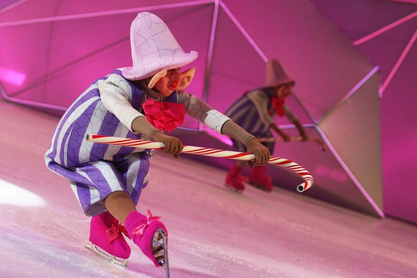 Предпремьерный показ шоу Ильи Авербуха «Волшебник страны ОЗ» в спортивном комплексе ЦСКА «Арена».