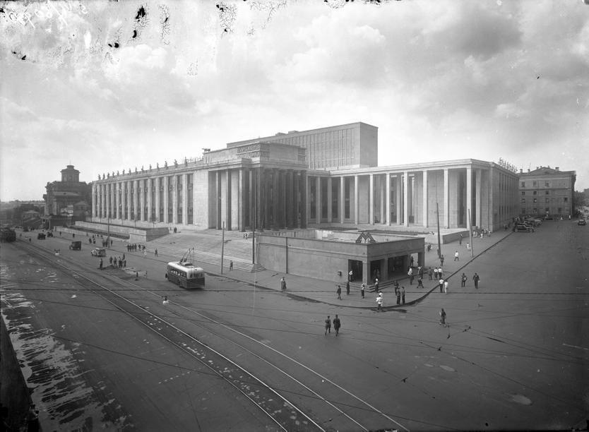 Фотография Н. Грановского: Библиотека им. Ленина, 1935 год