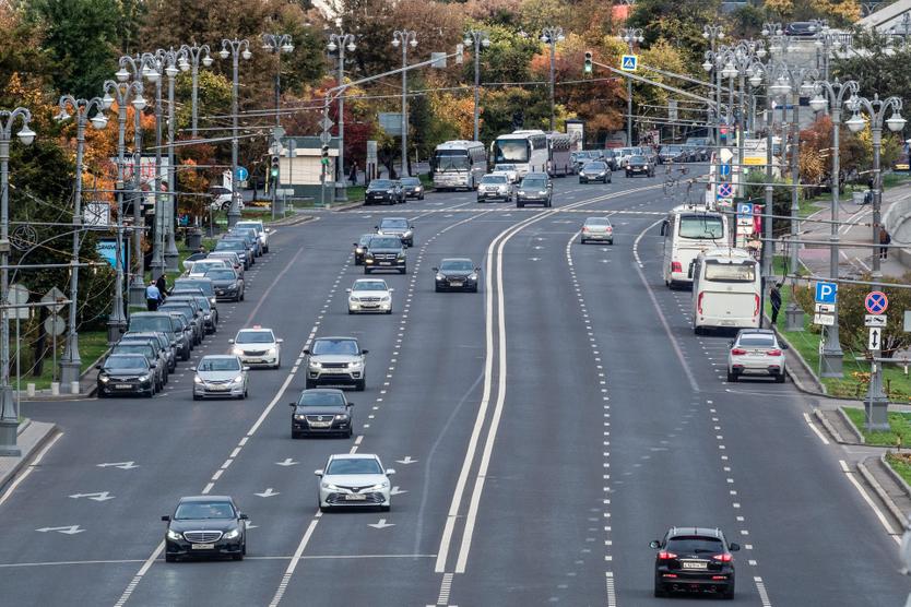 Москва. Фрунзенская набережная