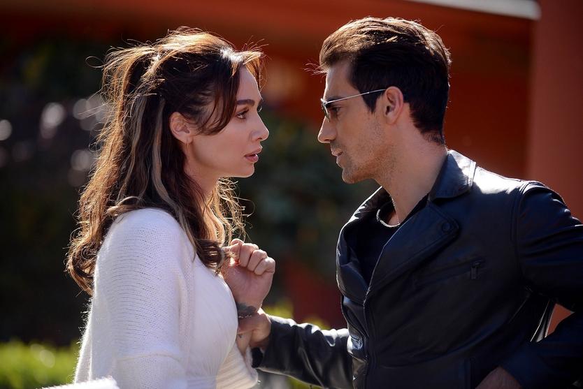 «Такая любовь может вызвать любопытство или полное отвращение». В России предложили запретить турецкие сериалы