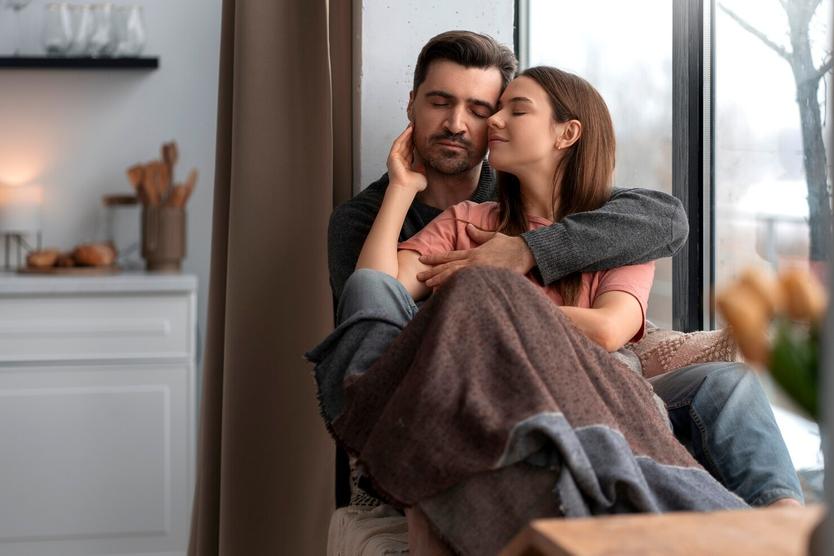 Есть множество пар, которые много лет не занимаются сексом и не желаают расходиться, но им стыдно в этом признаться из-за стигматизации