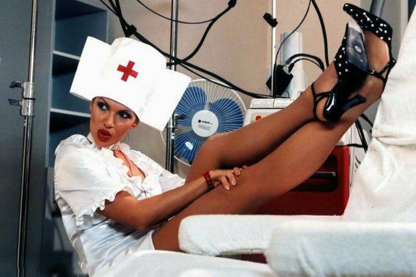 «Раздеваться не хочу, матом ругаться не хочу». Эвелина Бледанс — о голых съемках, сексуальности Москвы и сыне Софии Ротару