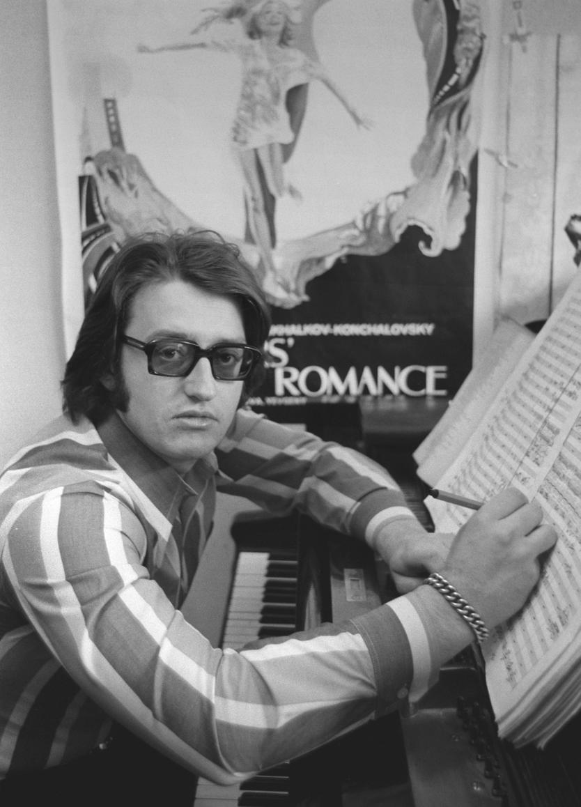 Советский и российский певец, автор песен, композитор, Народный артист России Александр Борисович Градский