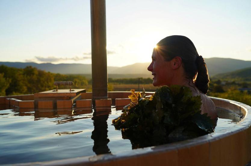 Кристина Олешко в купели