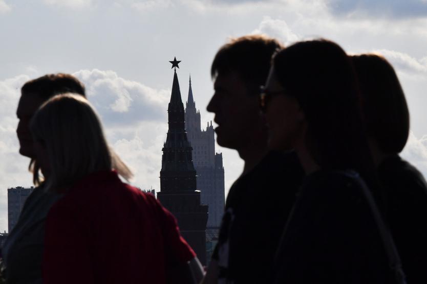 «Московские зарплаты так не выросли, как цены на аренду». Почему взлетел спрос на съемные квартиры в столице и сколько теперь стоит однушка у метро