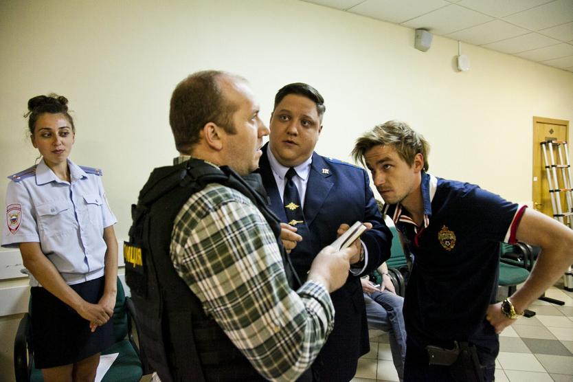 Александр Петров (справа) и Сергей Бурунов (второй слева)