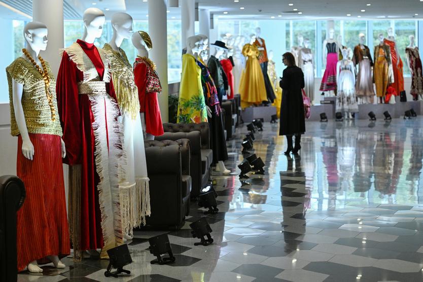 Одежда в русском стиле подходит для повседневной жизни в большом городе