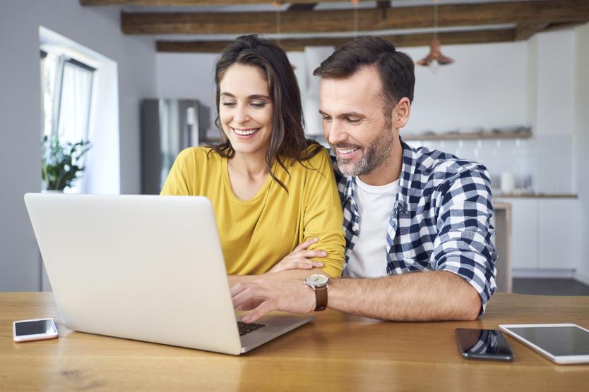 Деньги на мечту. Эксперты рассказали, как распоряжаться финансами, чтобы на все хватило
