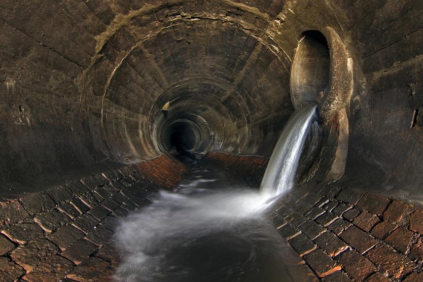 Даниловский ручей. Бетонный коллектор с кирпичной футеровкой лотка, 1928-й год постройки