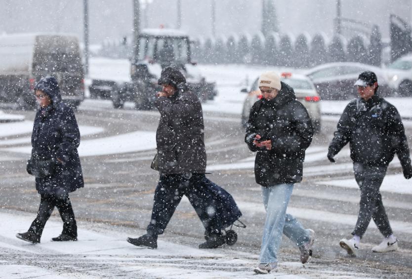 Москва готовится попрощаться со снегом. Ждать осталось совсем немного