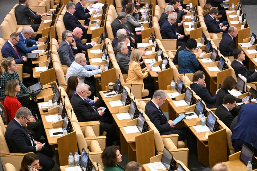 Штраф за мат вырастет в десять раз. За крепкие слова во время концертов будет отдельное наказание