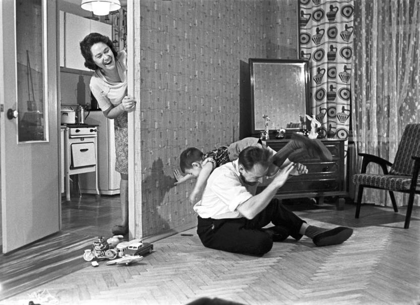 Двор без машин поссорил россиян. Всему виной — советская жизнь и квартирный вопрос