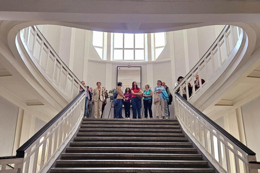 Москва показывает закрытые особняки и дома царских ведомств.