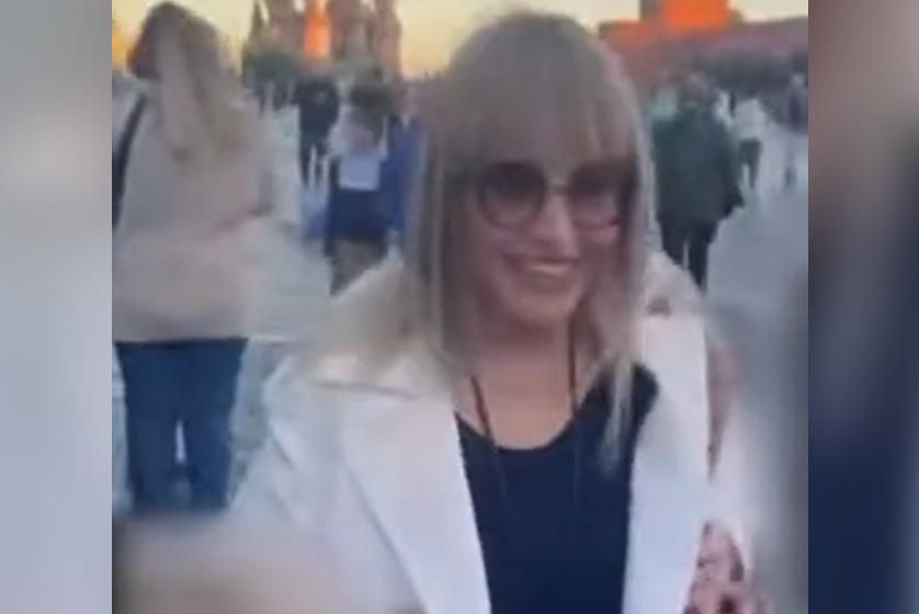 Прогулка Пугачевой по Красной площади попала на видео 