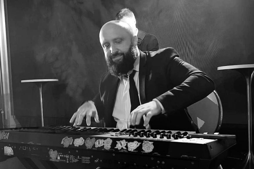 Тело экс-участника группы «Руки Вверх» нашли в московской квартире