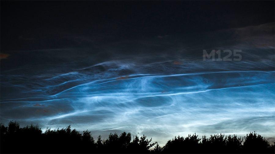 Редкое природное явление в небе над Москвой попало на видео