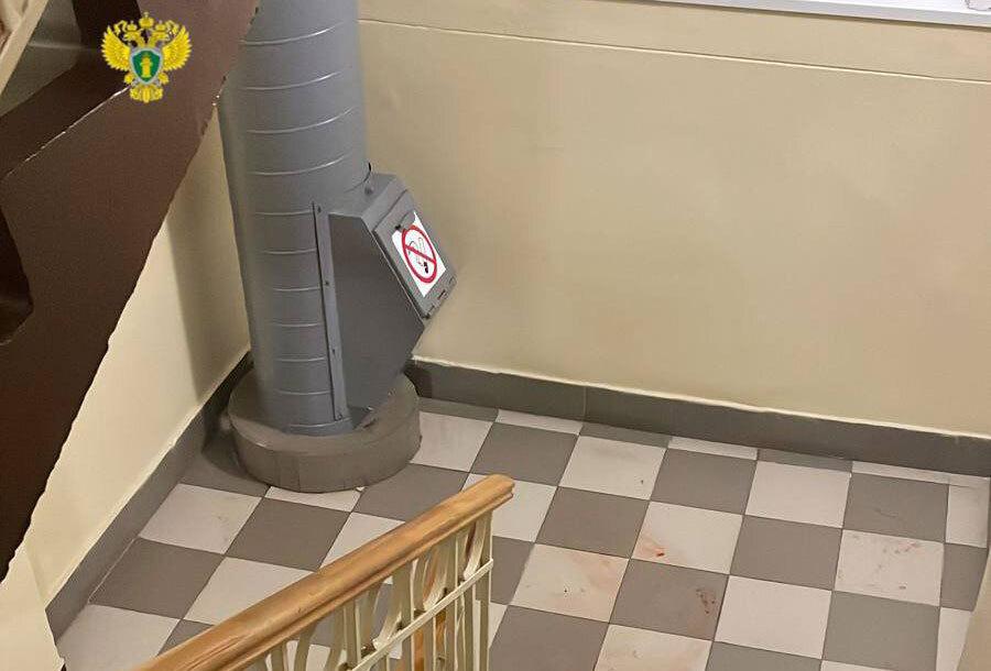 Новорожденного ребенка нашли в мусорном контейнере в Москве