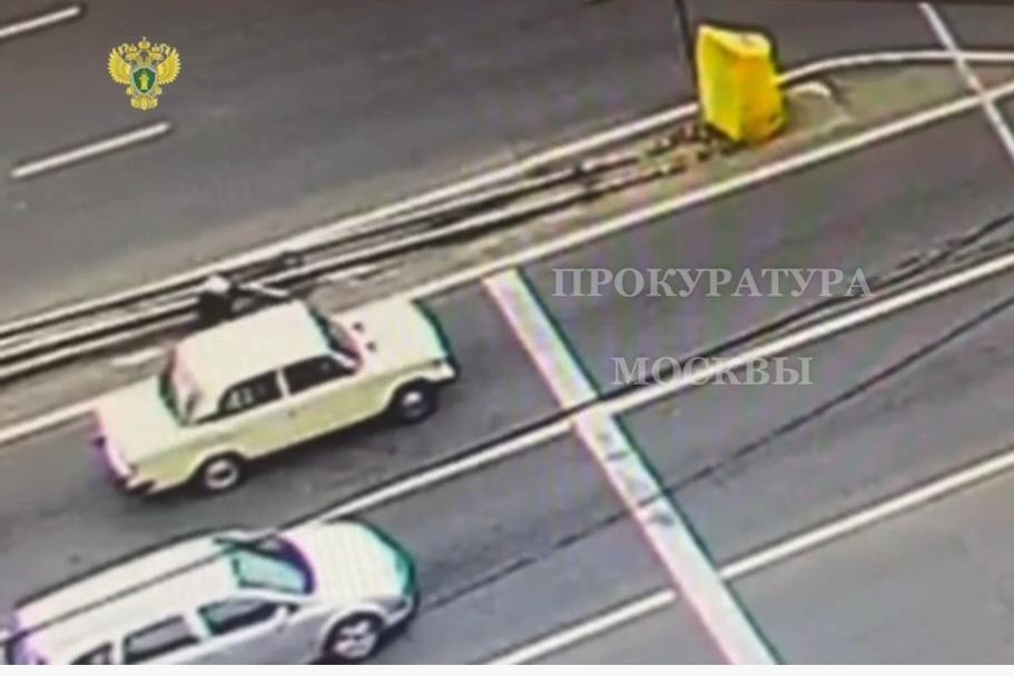 Московский хоккеист избил мужчину клюшкой и попал на видео