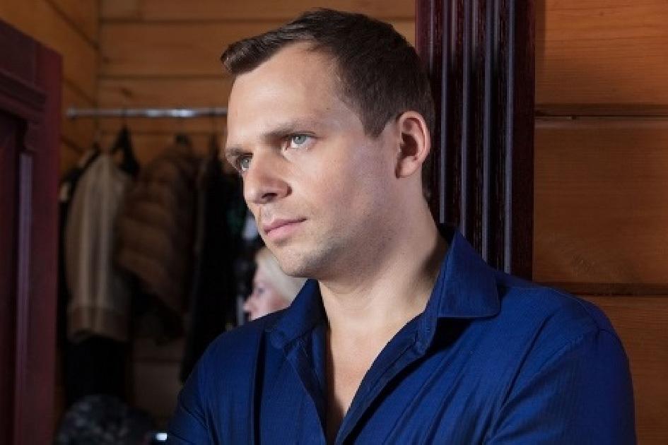 Звезда сериала «Фурцева» Алексей Янин оказался жив