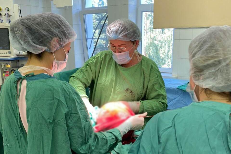 Жительнице Подмосковья удалили десятикилограммовую миому матки