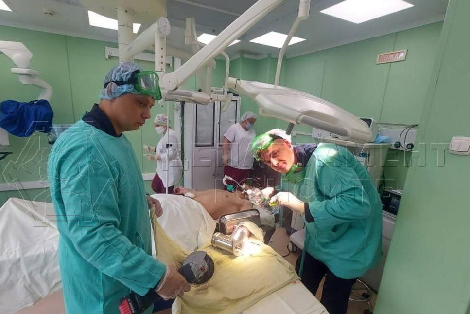 В Москве спасли мужчину с рукой в мясорубке