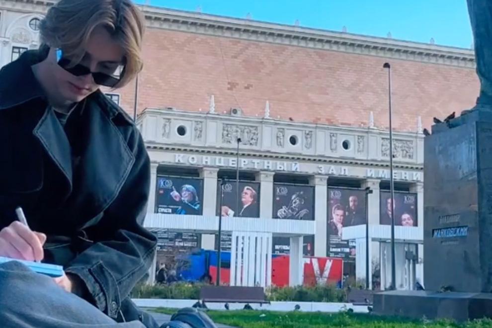 Внук Аллы Пугачевой отреагировал на слухи об эмиграции